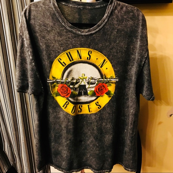 Other - GUNS N ROSES • vintage distressed heather gray tee